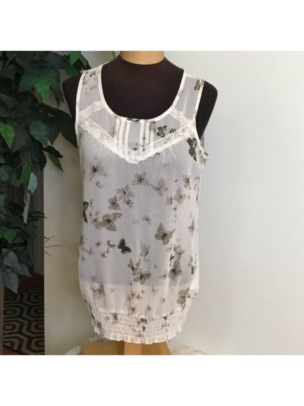 Maurices Sheer Butterfly Print Tank Top Small NWT White Cream